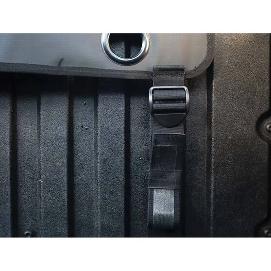 Yakima Gatekeeper Medium Shadow Black 4 Yakima Gatekeeper Medium Shadow Black - Image 2